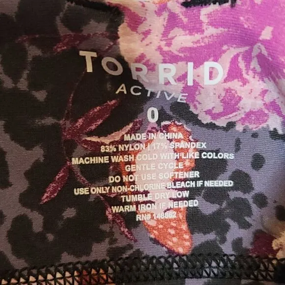 0X 12W Large Torrid Black Cheetah Floral Strappy Back Active Sports Bra Pink NWT