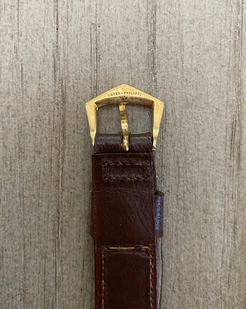 1937 Patek Philippe "Tegolino" Vintage Mens Rectangular Watch - 18K Gold