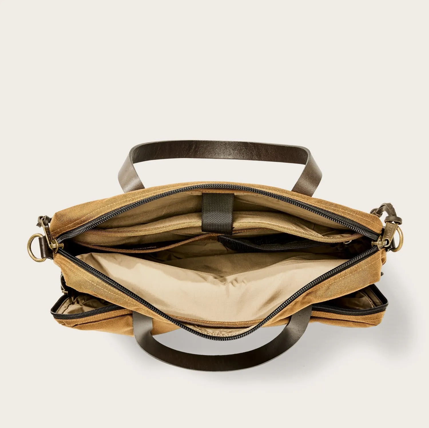 20049878 Filson Dryden Briefcase
