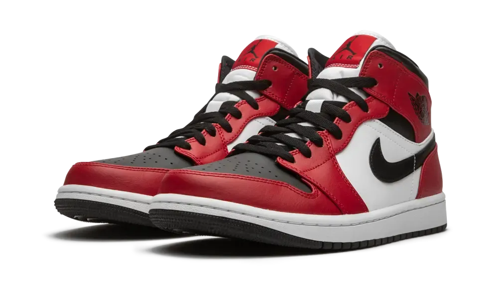 Air Jordan 1 Mid Chicago Black Toe