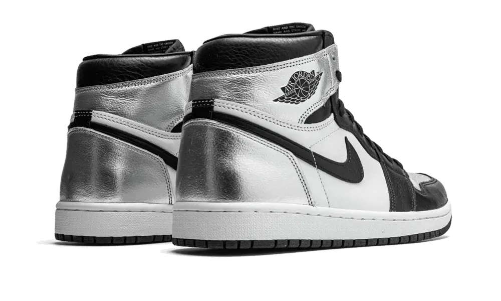 Air Jordan 1 Retro High Silver Toe