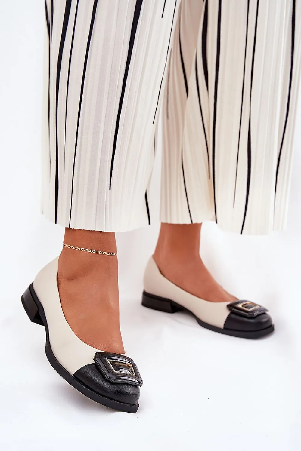 Ballet flats Step in style