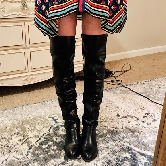 CHARLES BY CHARLES DAVID OVER THE KNEE BOOT