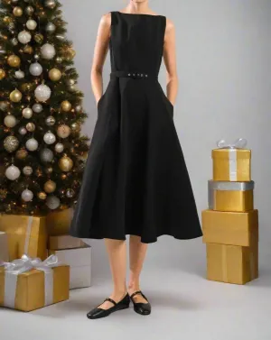 Elizabeth Midi Dress In Black