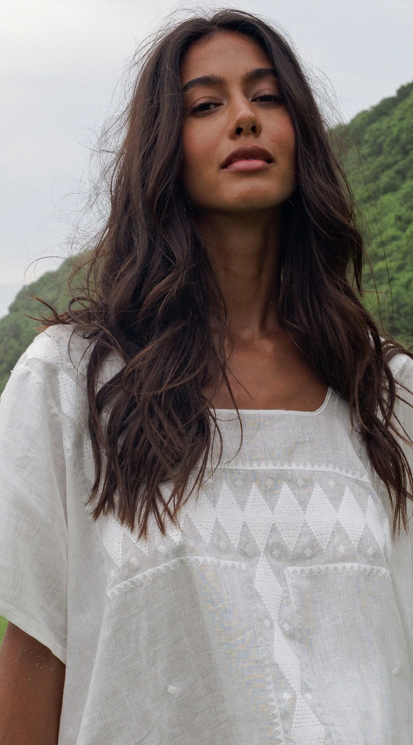 Embroidery Tanya Kaftan | White