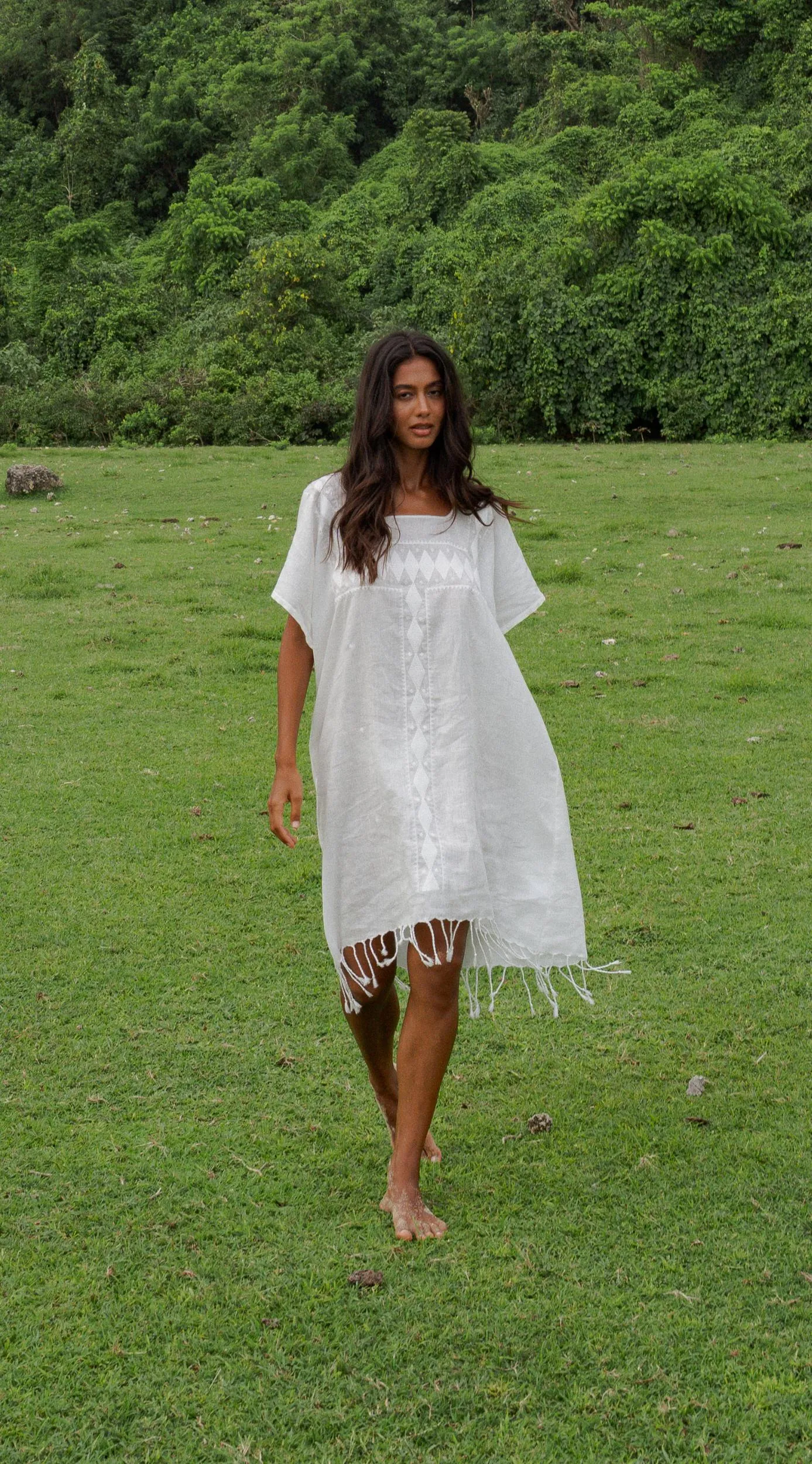 Embroidery Tanya Kaftan | White