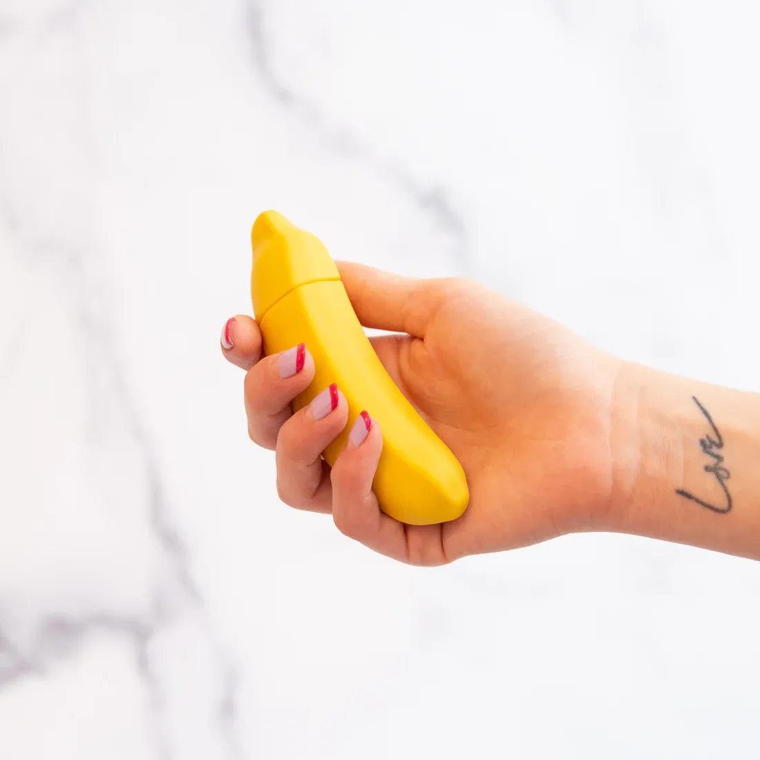 Emojibator Banana