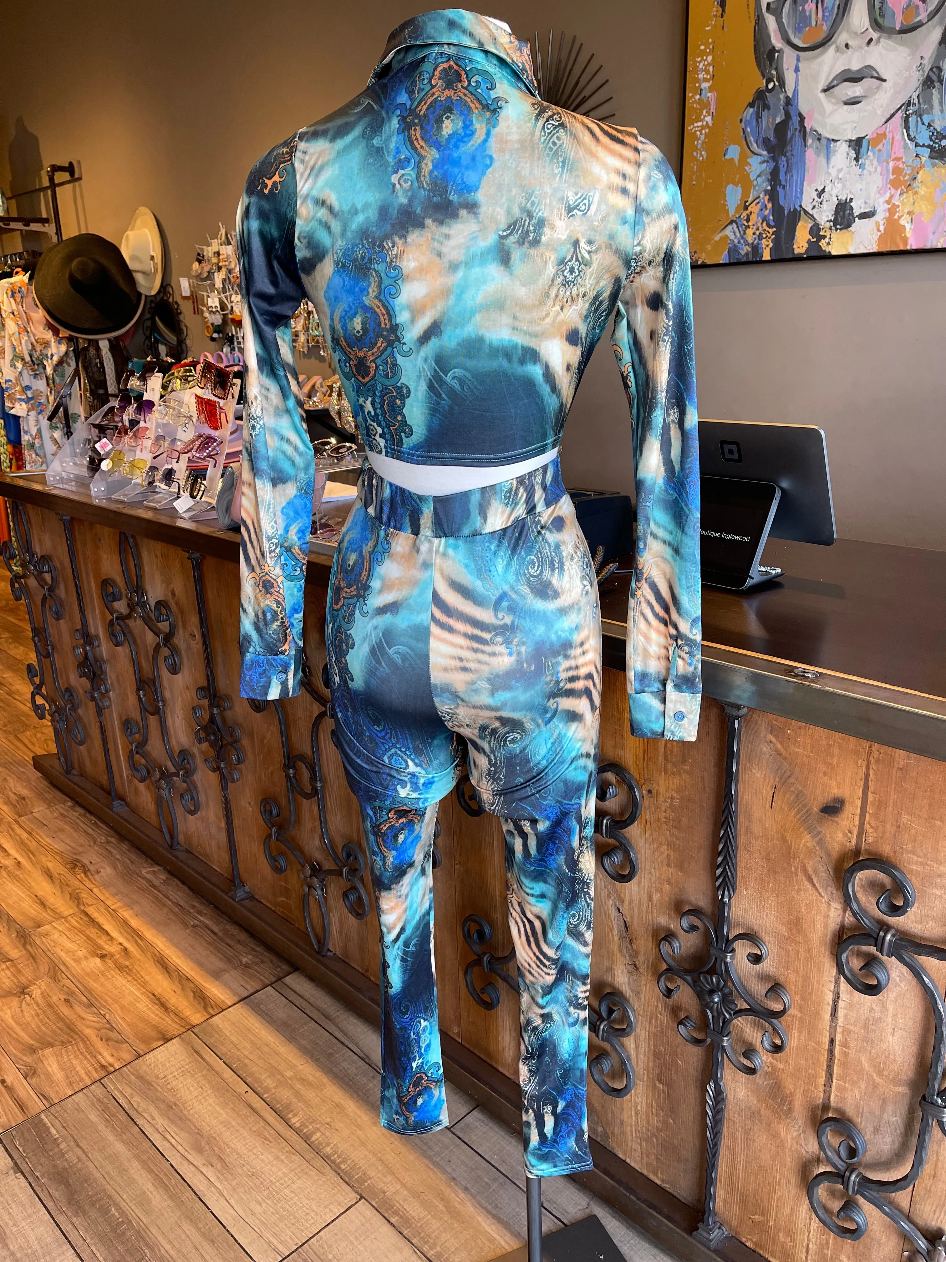 Front Tye Lg Sleeve Set- FINAL SALE