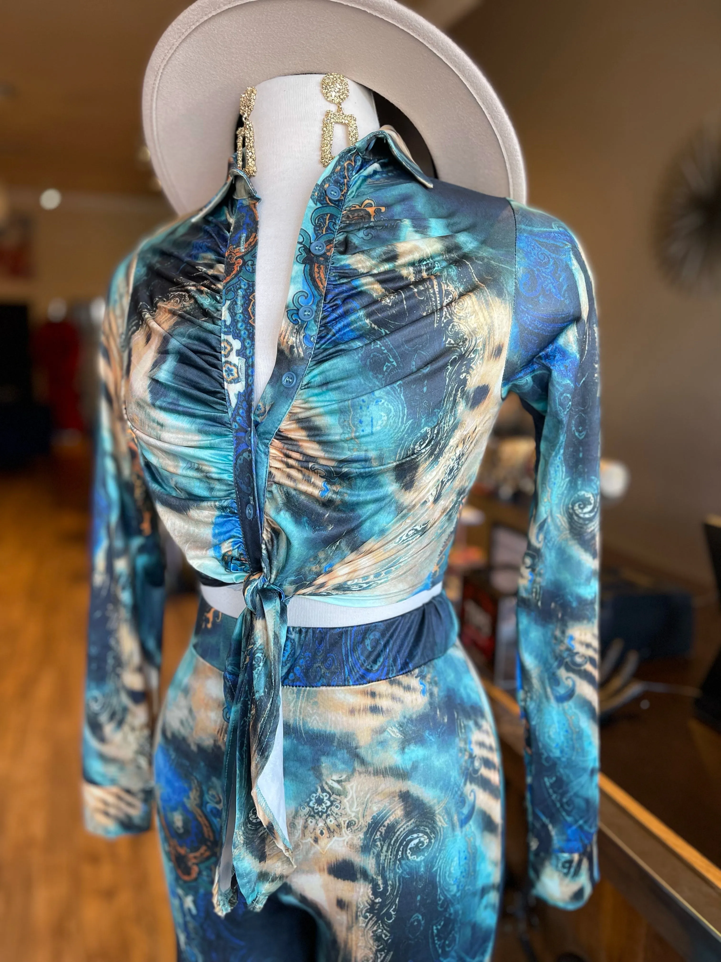 Front Tye Lg Sleeve Set- FINAL SALE