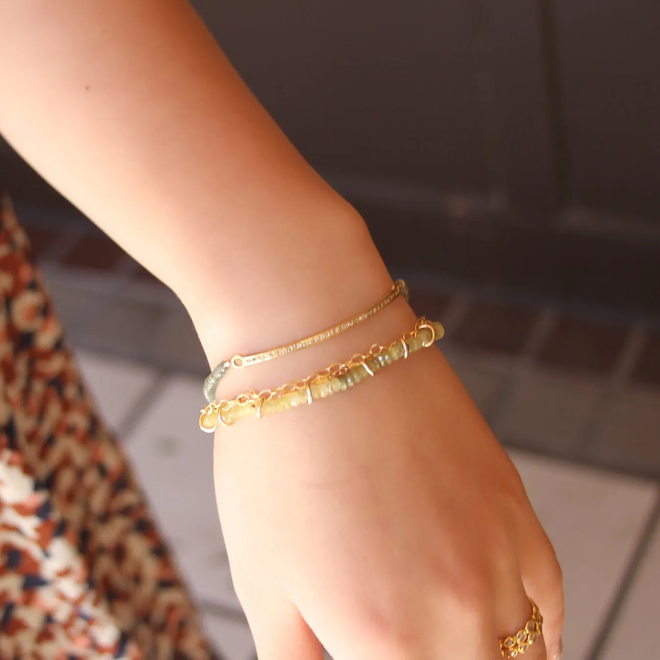 Green Sapphire Diamond Bar Stretchy Bracelet