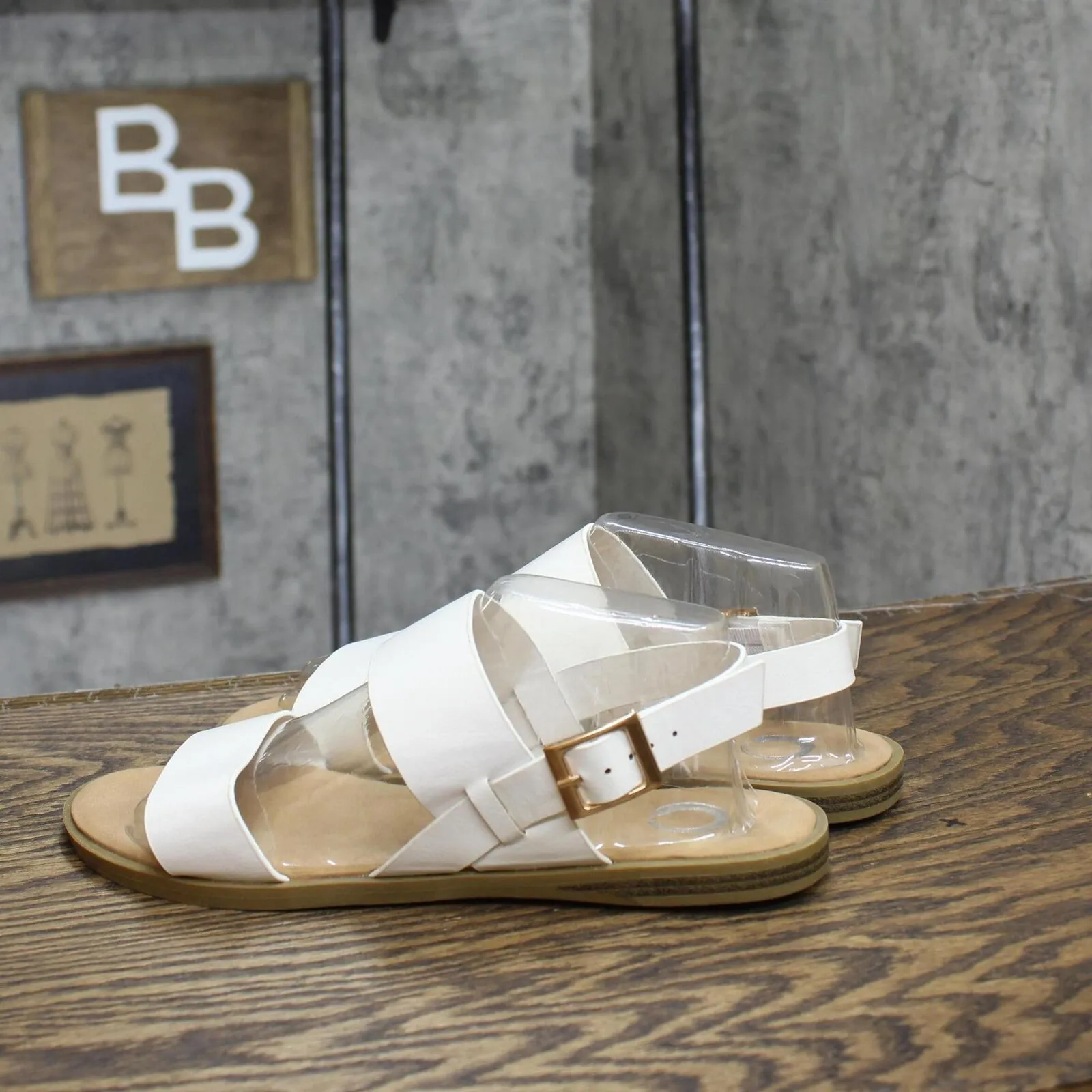 Journee Collection Womens Dual Strap Open-Toe Sandal LAVINE-SANDAL White 6.5M
