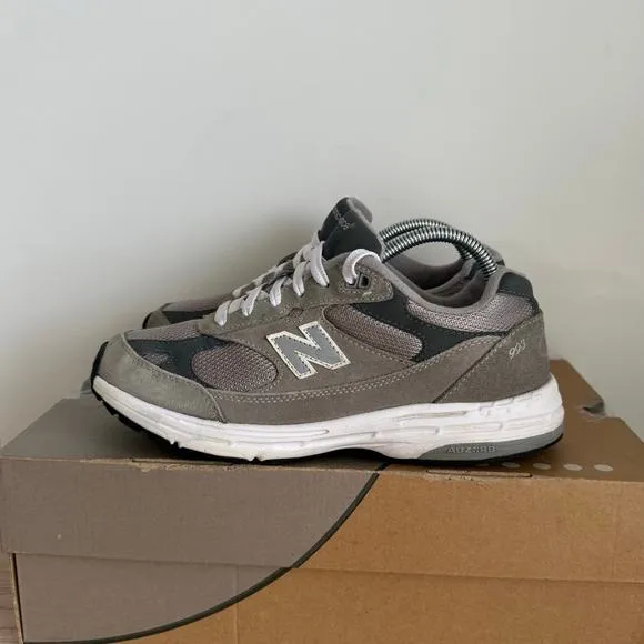 New Balance 993 Grey/White Kids Sneakers - SZ 4.5 Y- 6 W