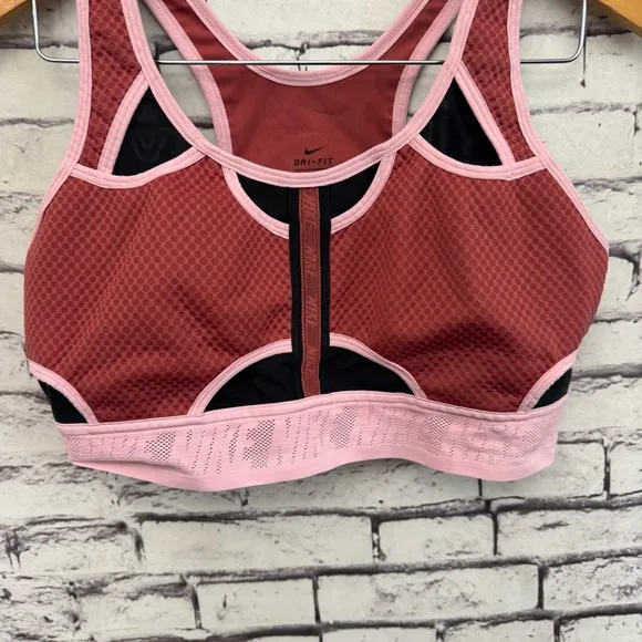 Nike Dri-FIT Swoosh Ultrabreathe Sports Bra SZ XL