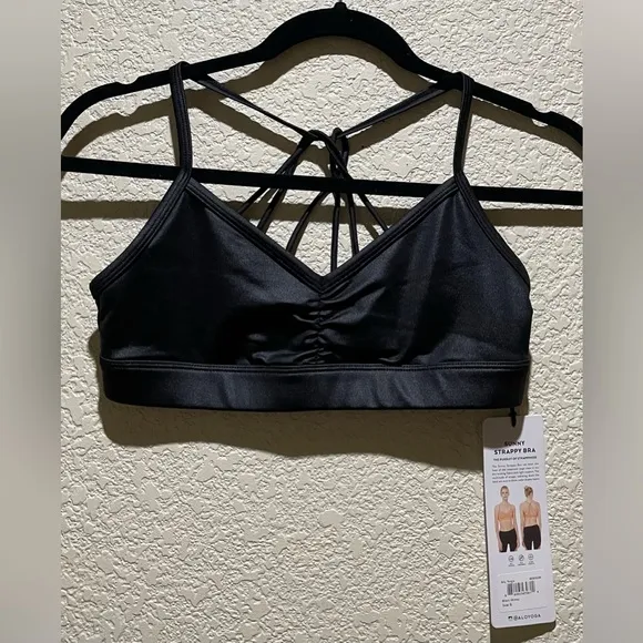 NWT  Alo Yoga Sunny Strappy Bra Black  Glossy Size S