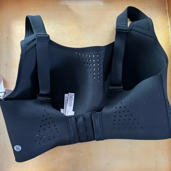 NWT Victoria's Secret Featherweight Max Sports Bra Black size 32DD