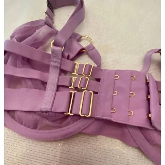 NWT Victoria's Secret Very Sexy Unlined Balconet Strappy Harness Bra 34C