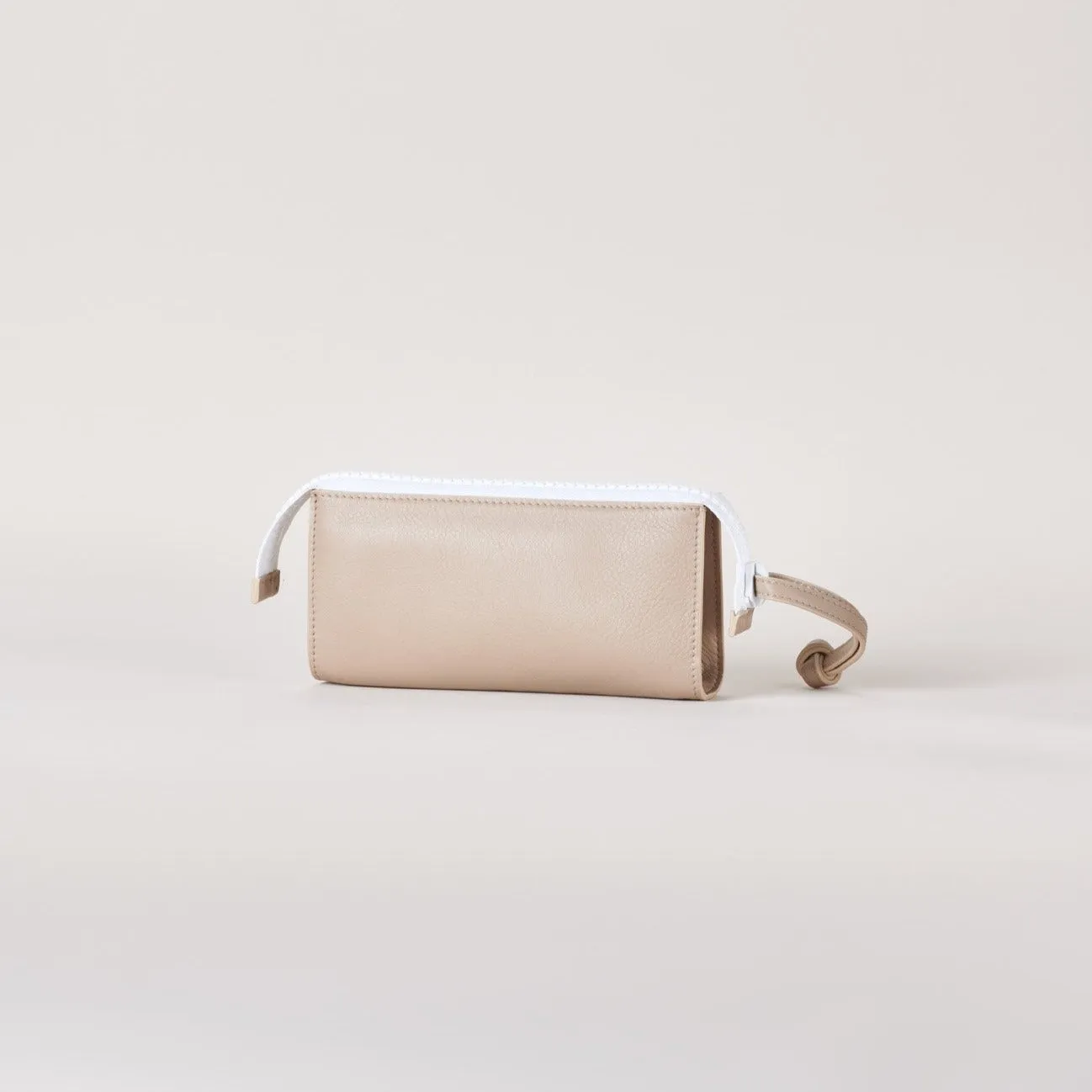 On The Go - Khaki White