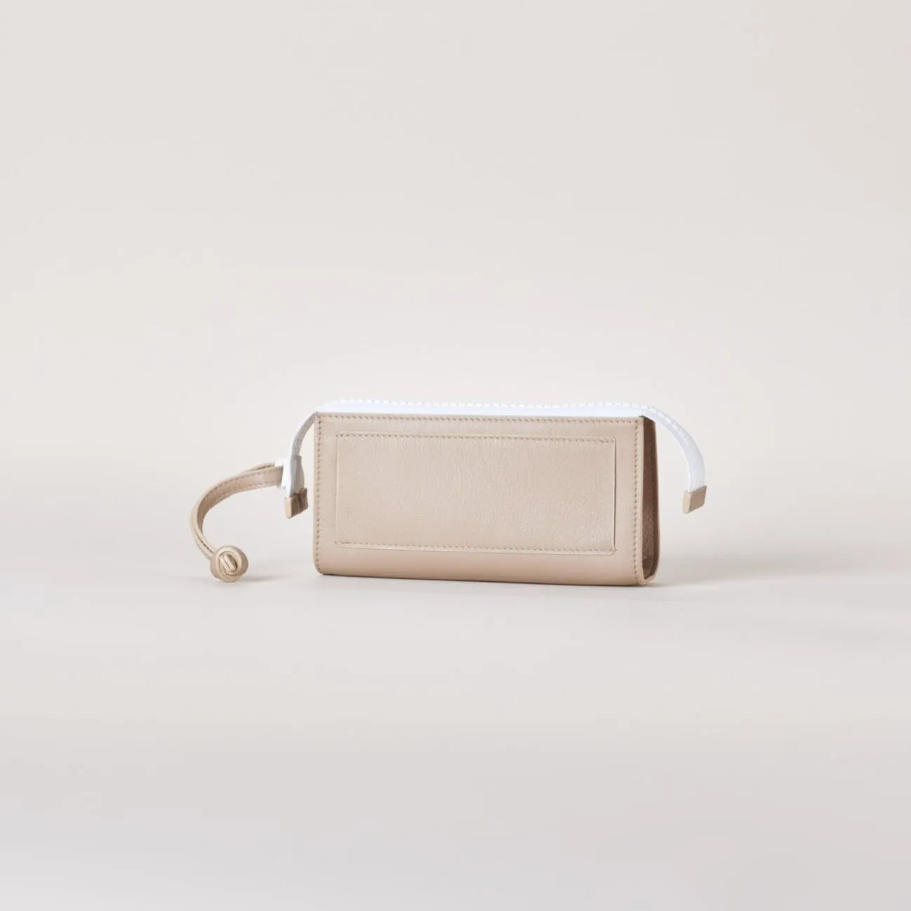 On The Go - Khaki White