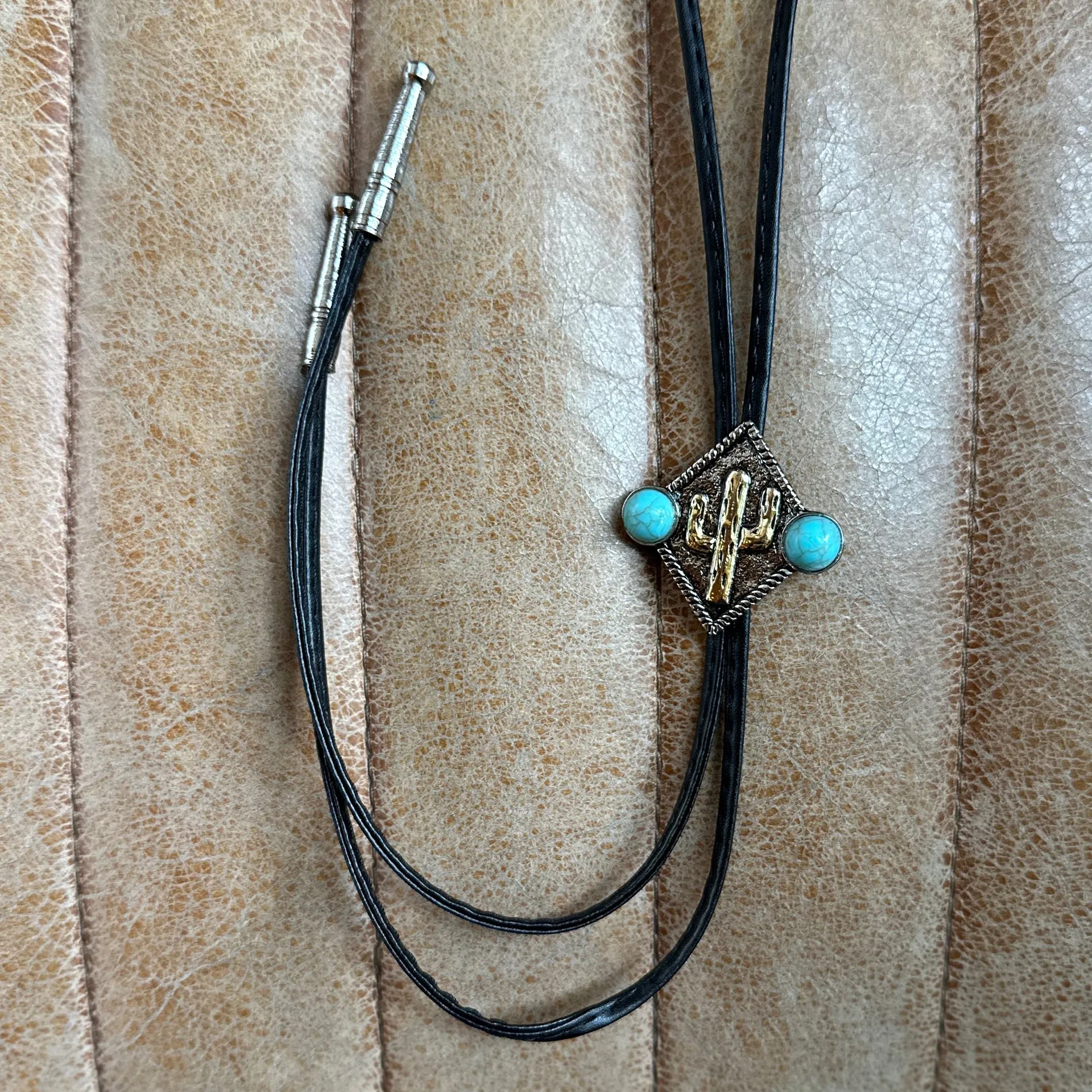 Pewter Cactus Bolo