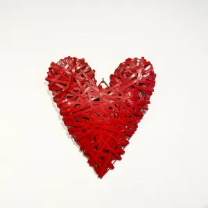 Red Strappy Wall Hanging Heart