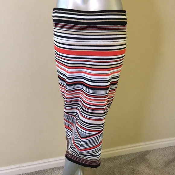 ROMEO &amp; JULIET COUTURE | Stretchy Knit Pencil Skirt