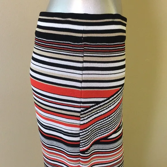 ROMEO &amp; JULIET COUTURE | Stretchy Knit Pencil Skirt