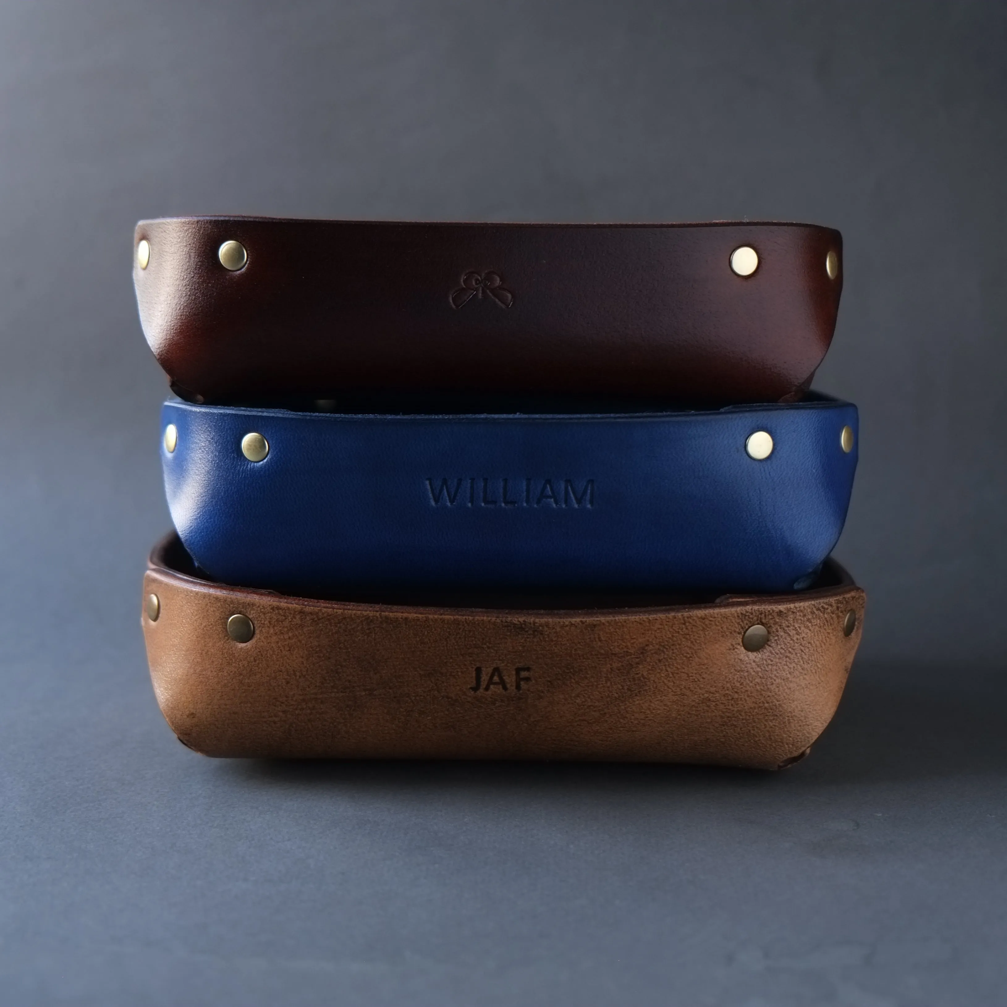 SMALL LEATHER VALET TRAY / TAN