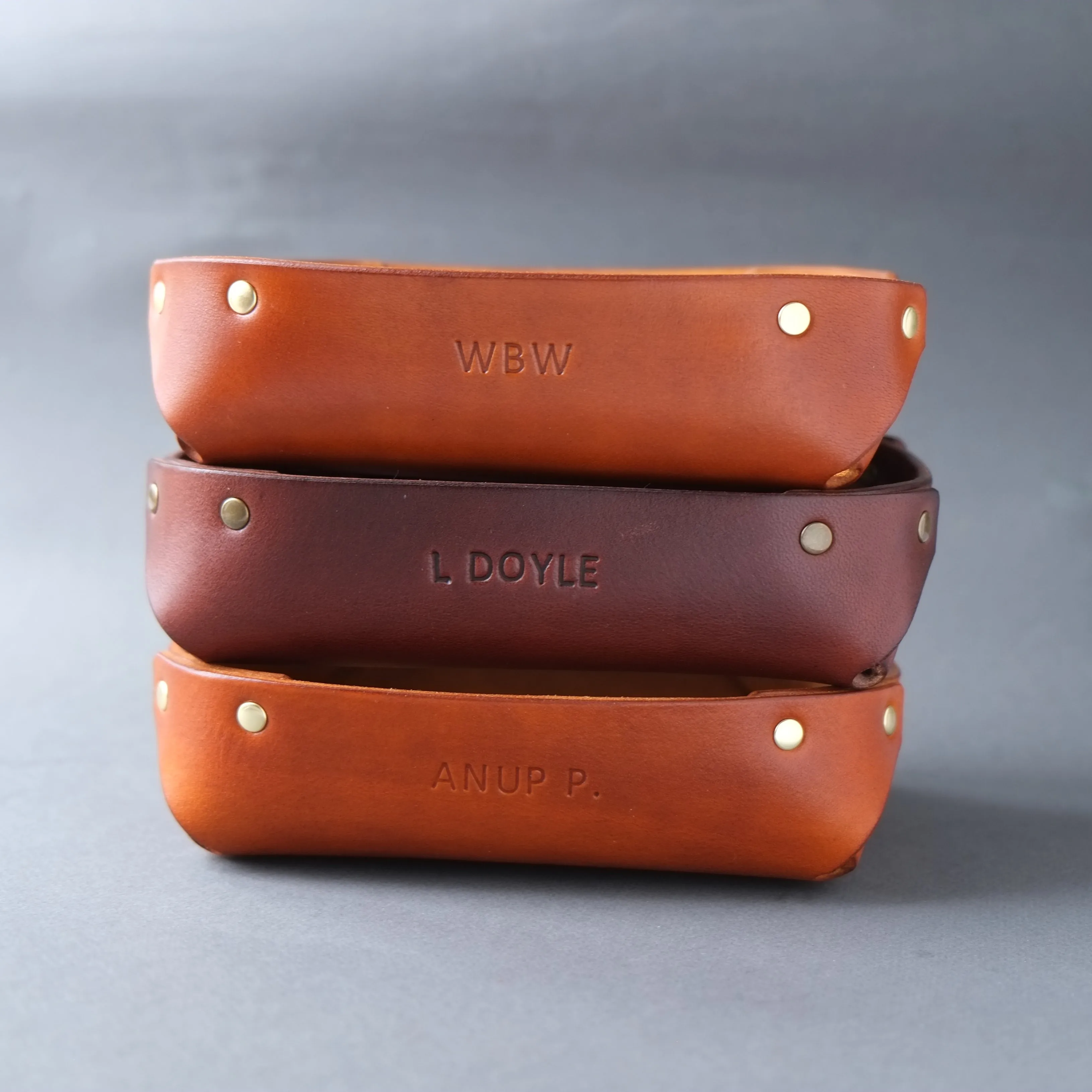 SMALL LEATHER VALET TRAY / TAN