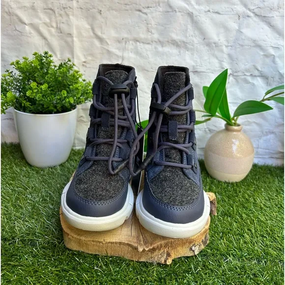 Sorel Kids' Explorer WaterproofLace-up Boot In India Ink/ Moonstone size 10