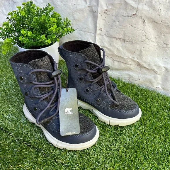 Sorel Kids' Explorer WaterproofLace-up Boot In India Ink/ Moonstone size 10