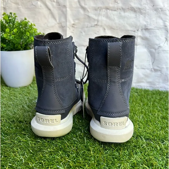 Sorel Kids' Explorer WaterproofLace-up Boot In India Ink/ Moonstone size 10