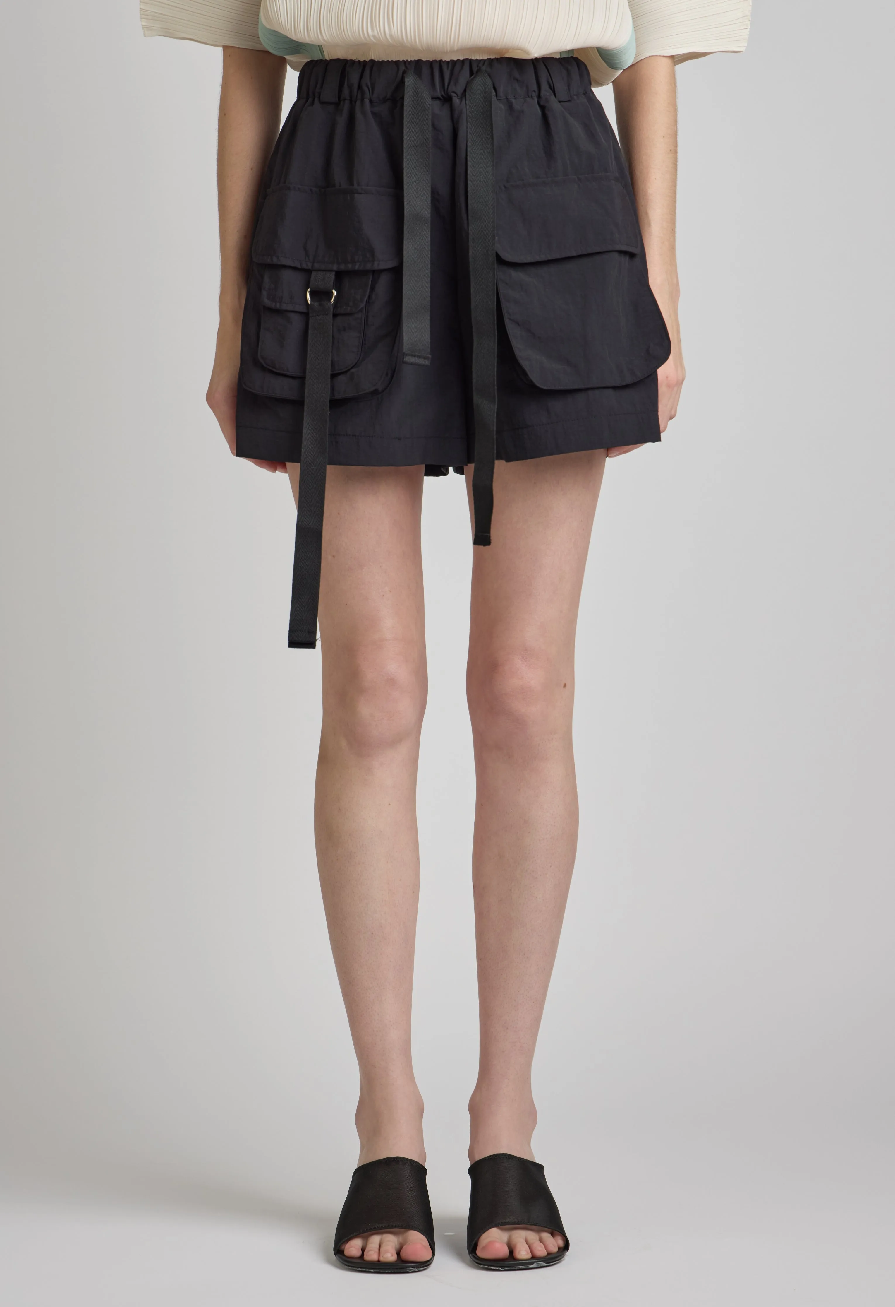 Strappy Cargo Shorts In Black