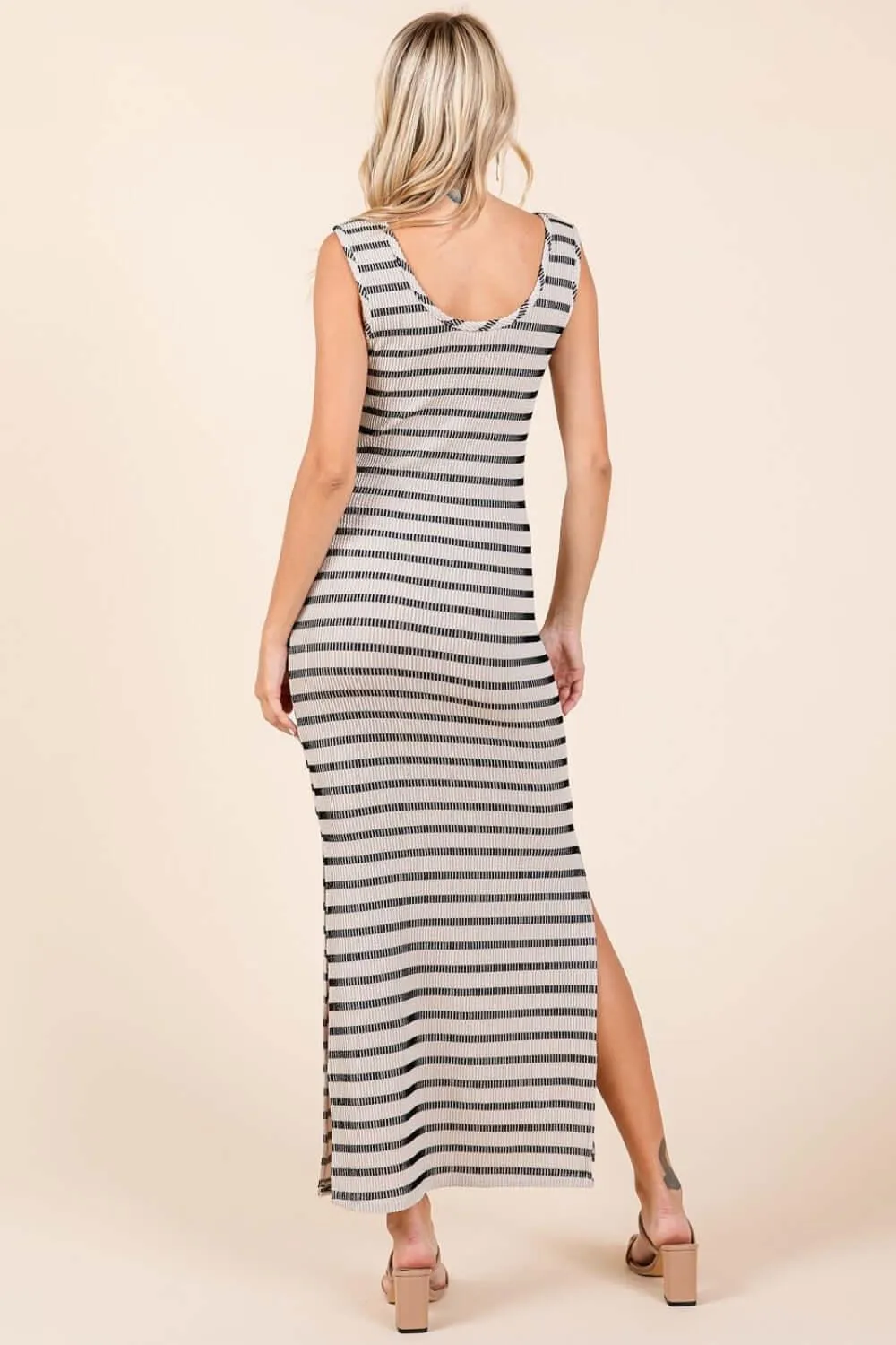 Striped Scoop Neck Sleeveless Maxi Dress – Breezy and Beautiful
