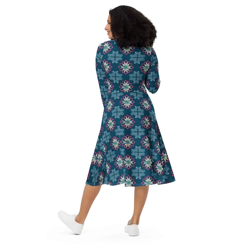 Stunning Long Sleeve Midi Dress for Bold Divas