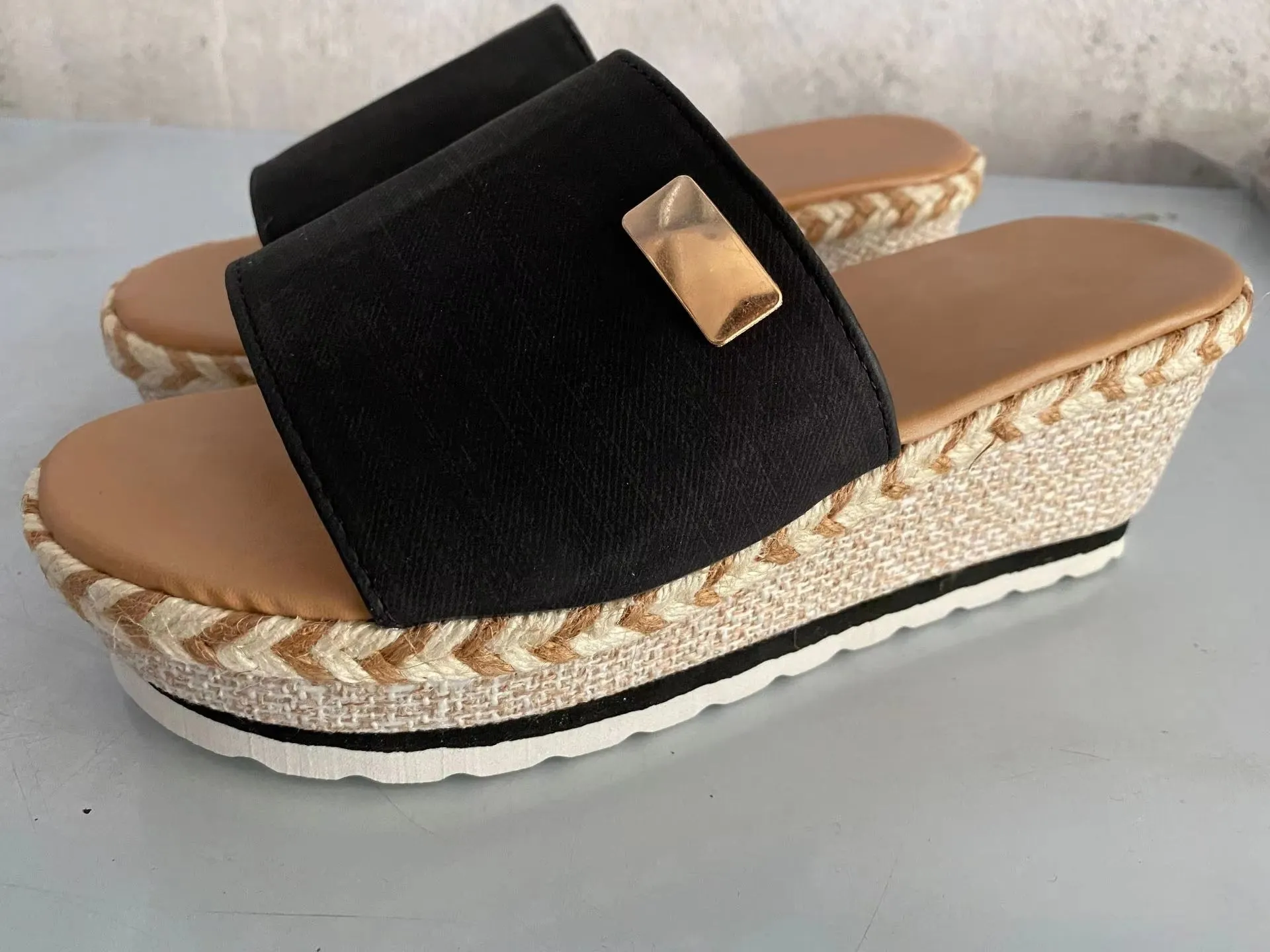 Summer  Sandals Platform Flip Flops Soft Comfortable