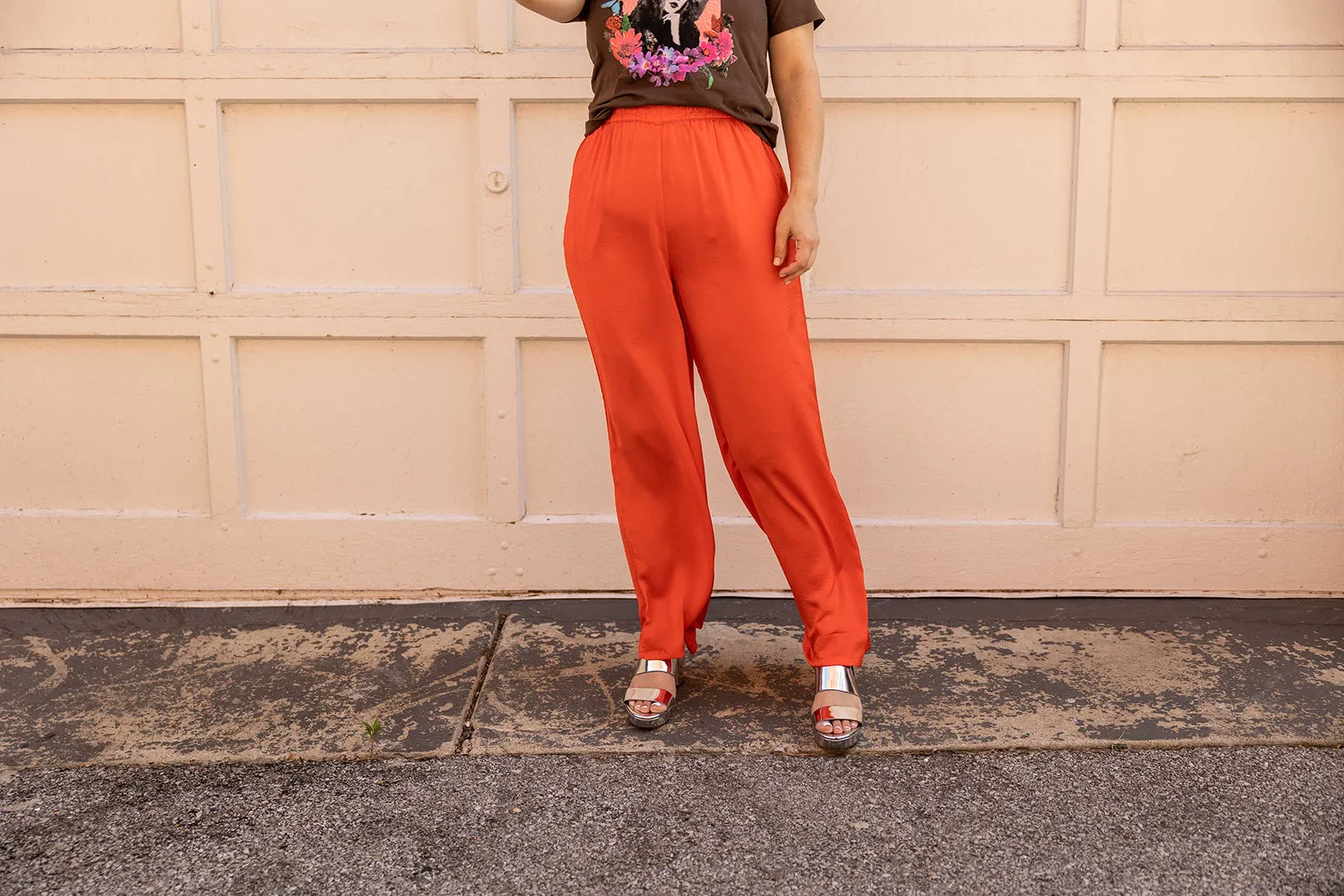 vanetta pants in coral red