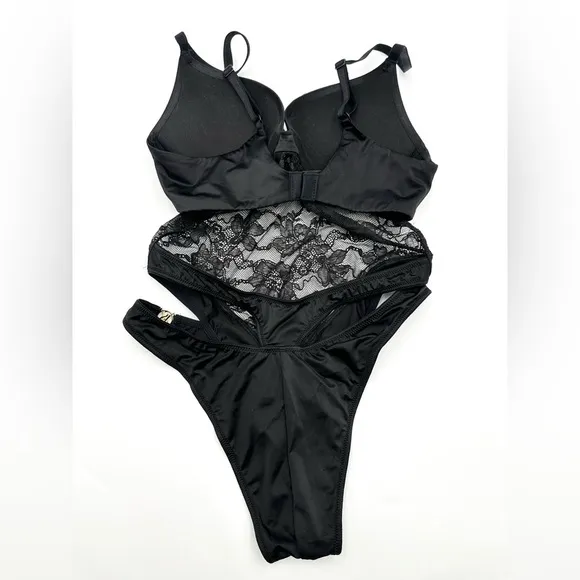 Victoria’s Secret VERY SEXY So Obsessed Lace Teddy
