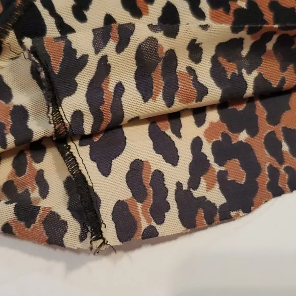 Vintage Vanity Fair Leopard Girtle stretchy XSmall
