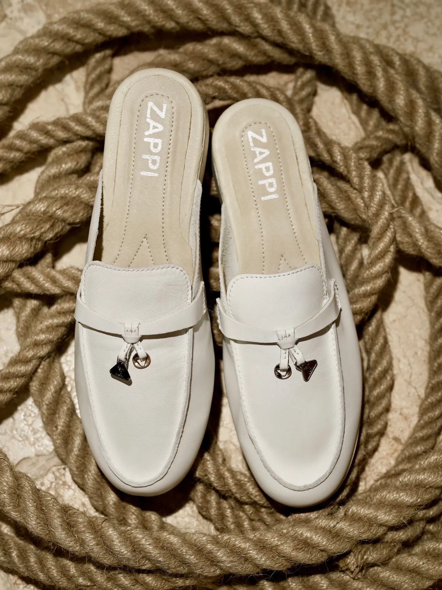 Walk on Cloud Mules